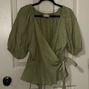 Green peplum top